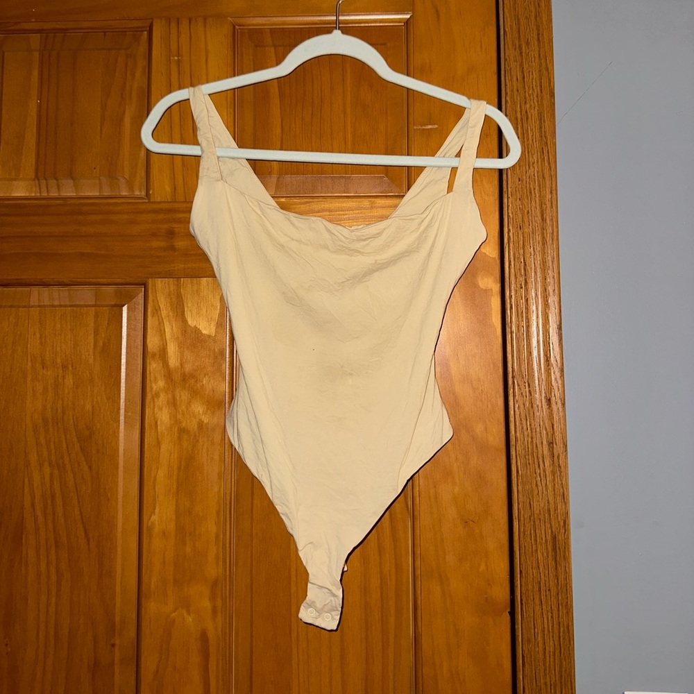 Skims Fits Everybody Square Neck Bodysuit